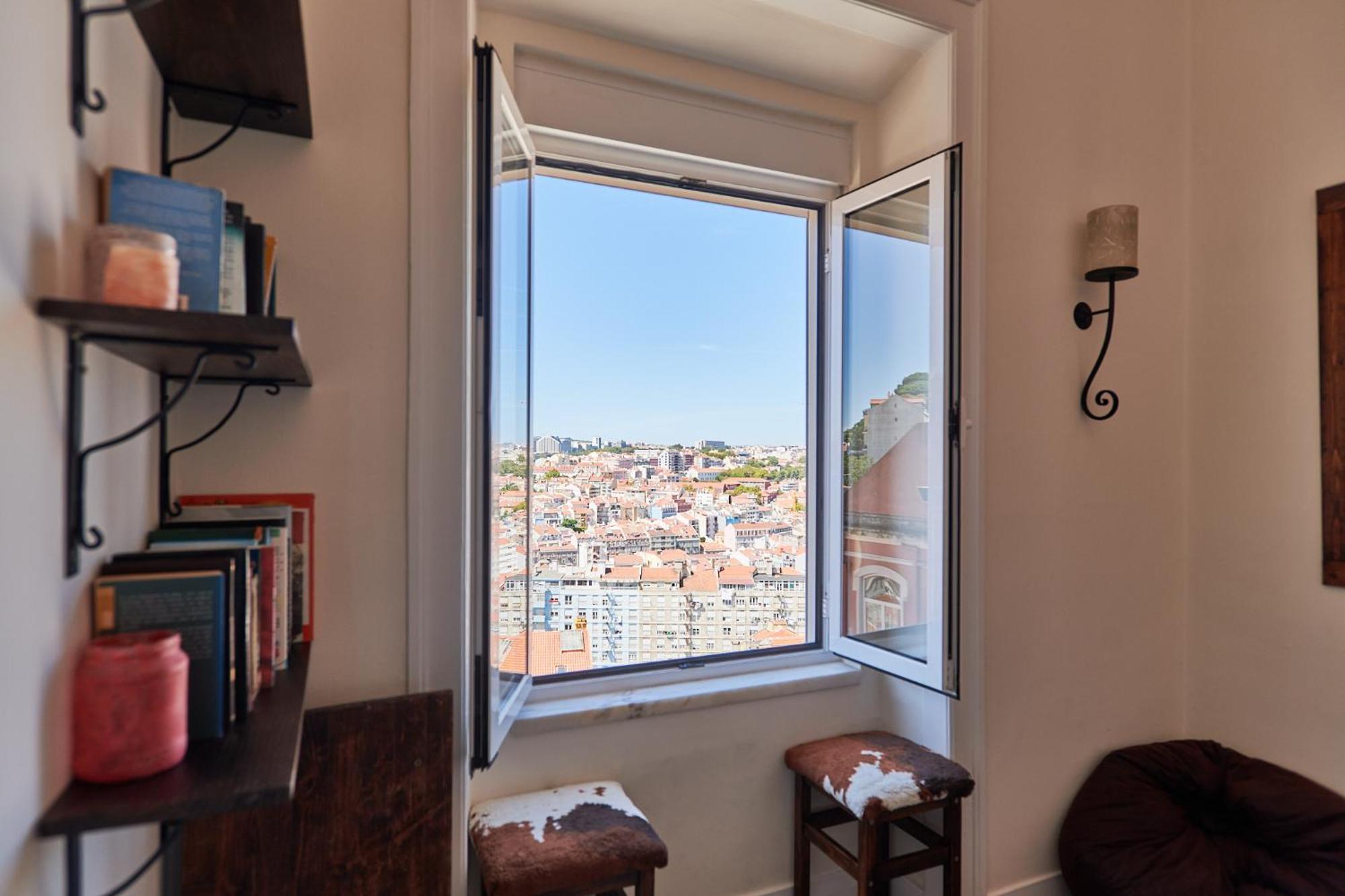 The Sunset Nest Apartment Lisbon Exterior photo